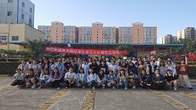 51a075fb62fd4db083fbb1f46038a6a2.jpg